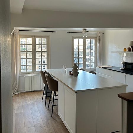 Spacieux Appartement Au Coeur Du Centre Historique De Dinan Exteriér fotografie